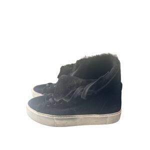 UGG Beven high-top sneakers with sheepskin lining 9 N